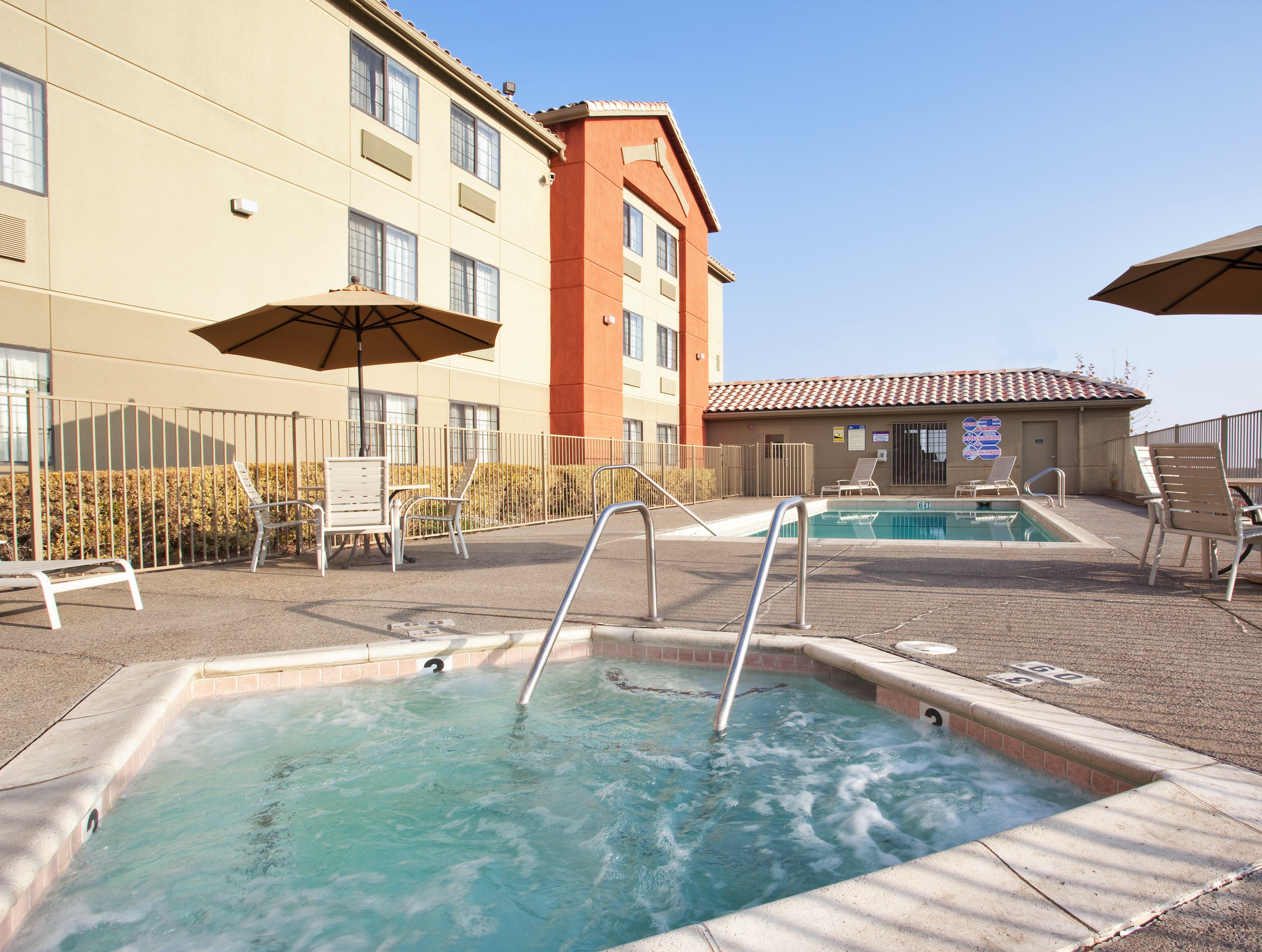 Holiday Inn Express Westley By Ihg Eksteriør billede
